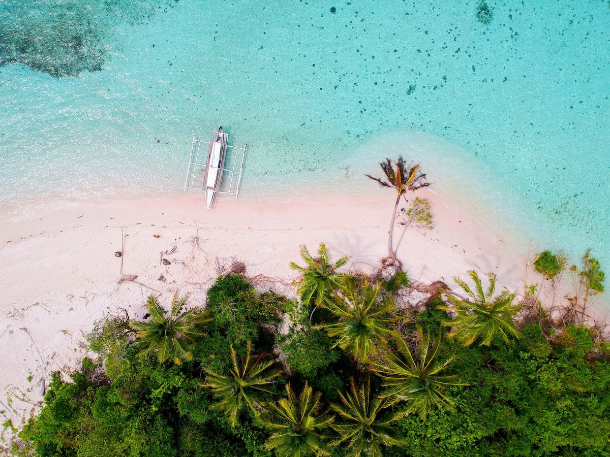 Private seaplane transfer in Puerto Princesa